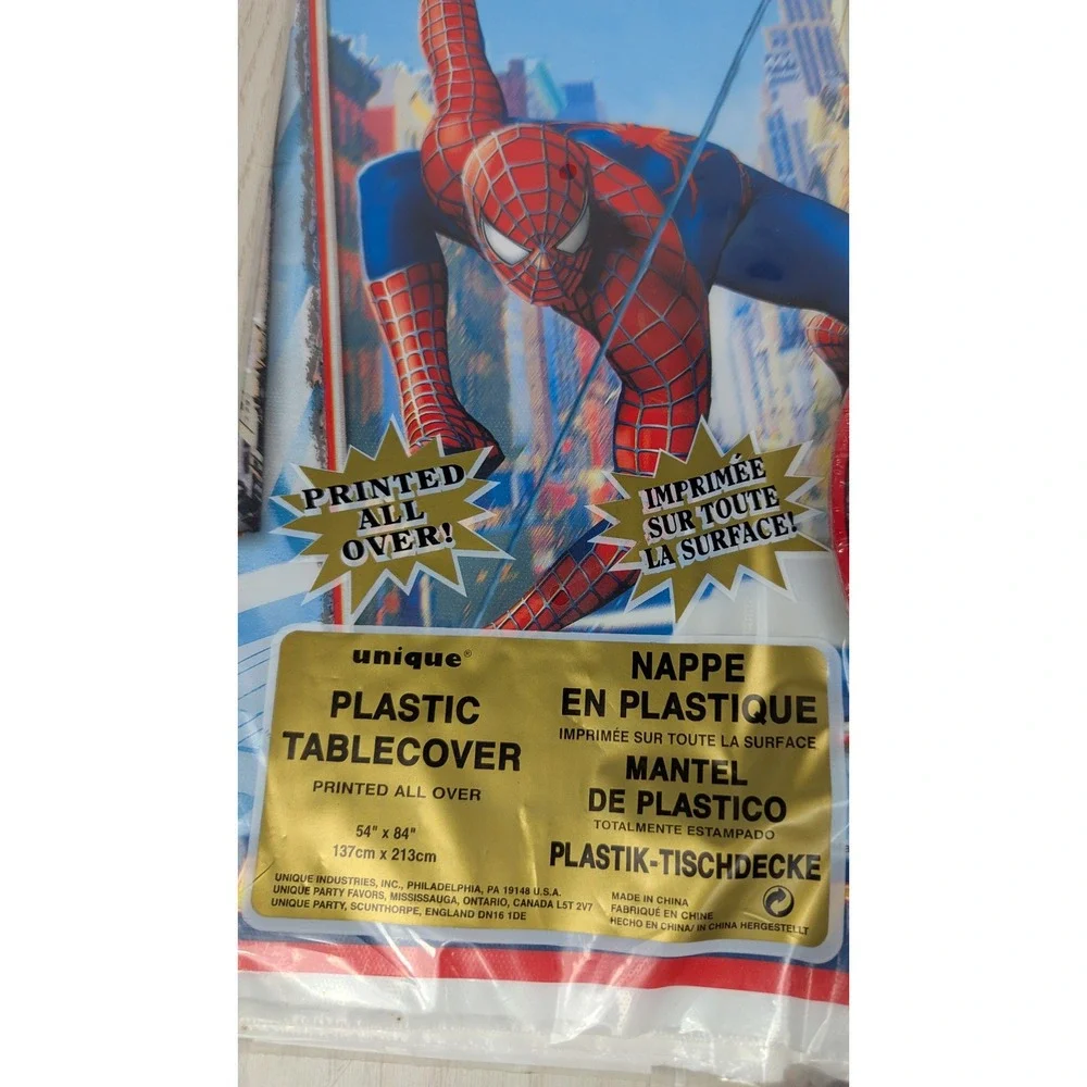 Spider-Man 2 Party Supplies Set 2004 Vintage dessert plates tablecloth bags cups